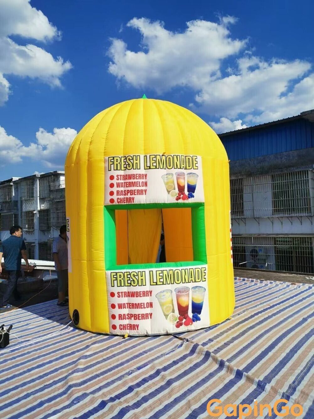 Elevate your outdoor retail experience with our Inflatable Portable Shop Beverage Stall. This boutique-style air-blown structure is designed for convenience and mobility. Set up shop anywhere and attract customers with this eye-catching and unique solution. The included air blower ensures quick and easy inflation, making it an ideal choice for on-the-go businesses, events, and pop-up shops. Stand out and make a statement with this portable and stylish beverage stall.