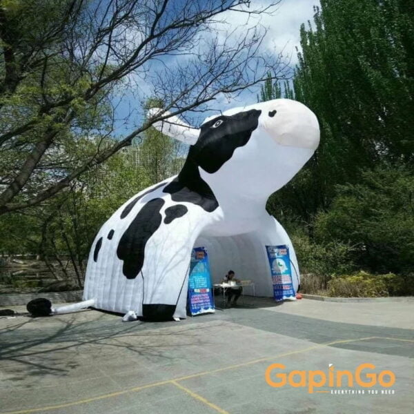 Animal Cartoon Model 6x5x6 Meters Inflatable Milk Cow Tunnel Tent With Custom Logo