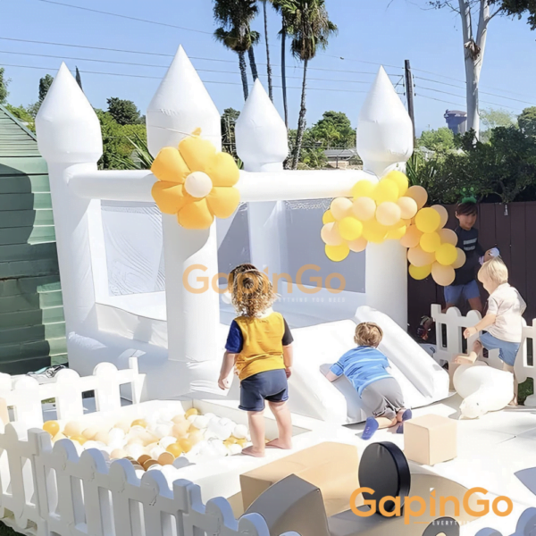 Children inflatable castle trampoline with slide Wedding party event birthday gift Children's playground kids toy Jumping bed
