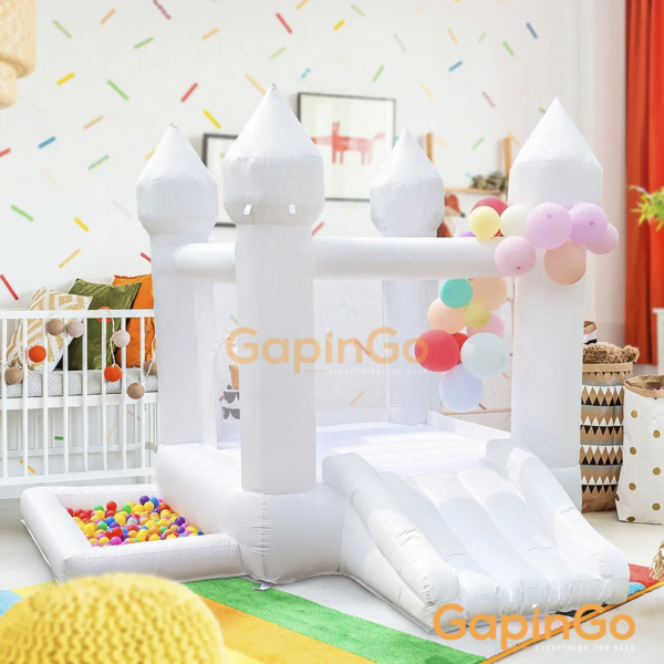 Inflatable Castle With Slide & Ball Pool Trampoline For Wedding Party Events
